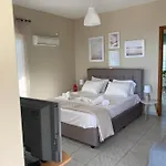 Angellos Marifay Apartment *