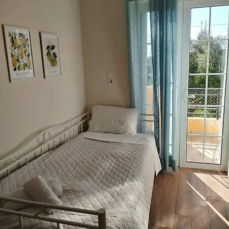 Angellos Marifay *